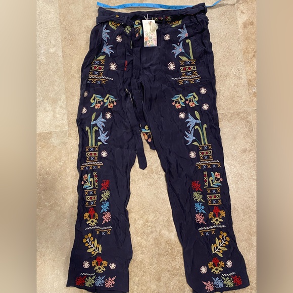 Johnny Was Kingsley Pant - Picture 3 of 5